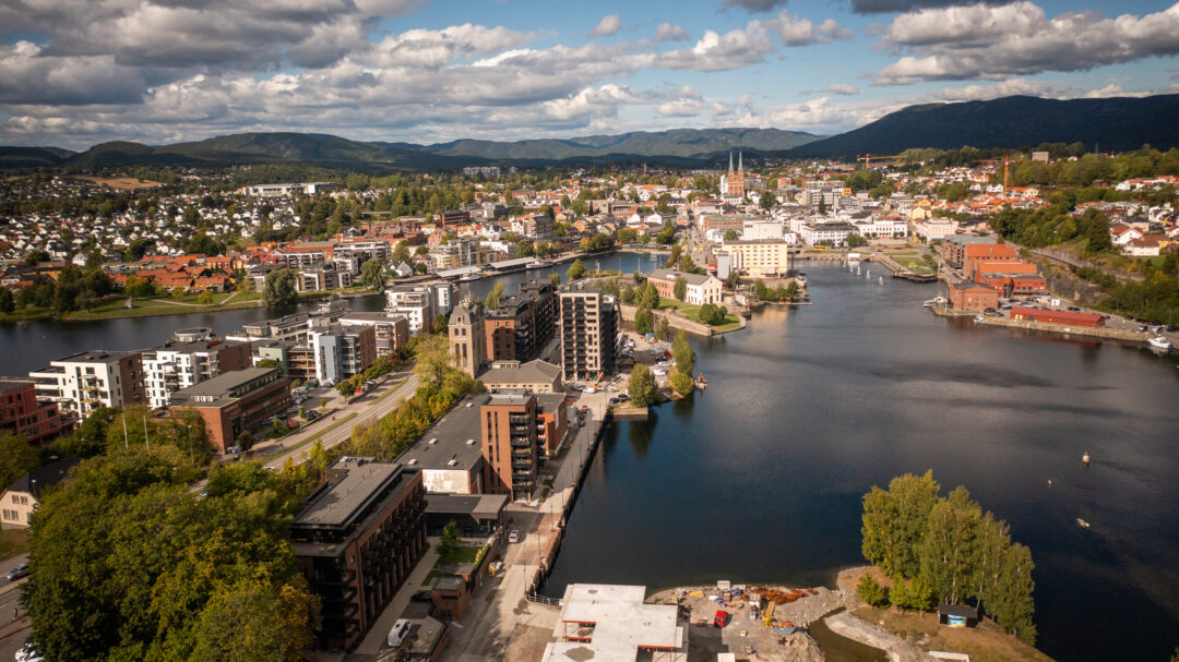 Dronebilde av Tømmerkaia